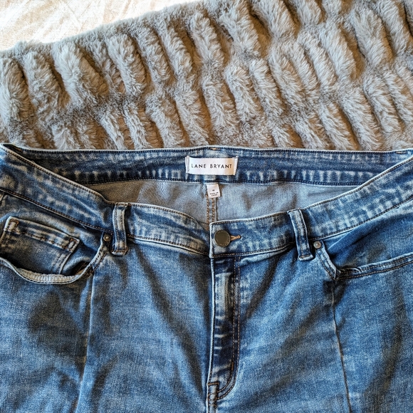 FINAL 🔥 Lane Bryant Straight Leg Jeans - Picture 2 of 2